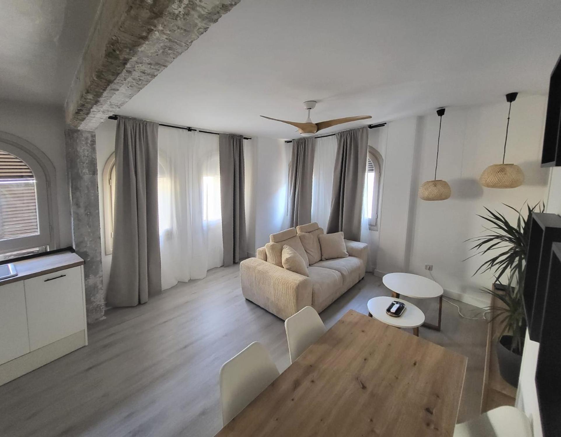 Apartamentos Crispin Candela 코렐라 외부 사진
